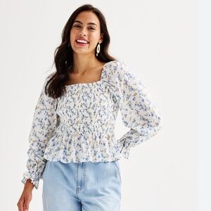 Dizzy Lizzy Long Sleeve Balloon Sleeve Smocked Blouse